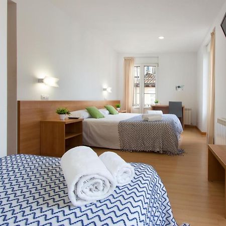 Hostal La Numantina โลโกรโญ ภายนอก รูปภาพ