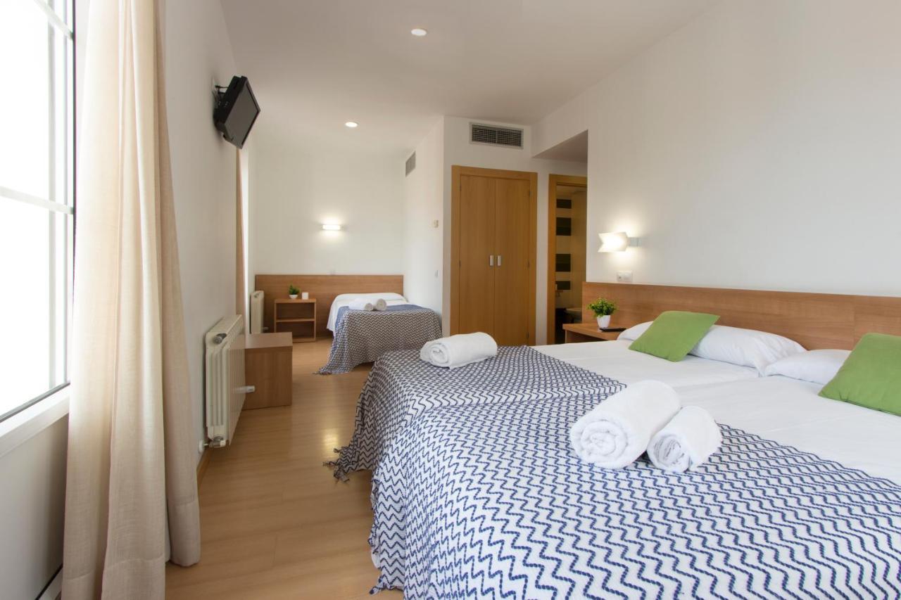 Hostal La Numantina โลโกรโญ ภายนอก รูปภาพ
